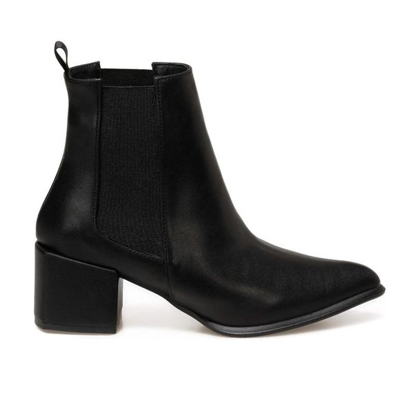 

20k-750 black women boots