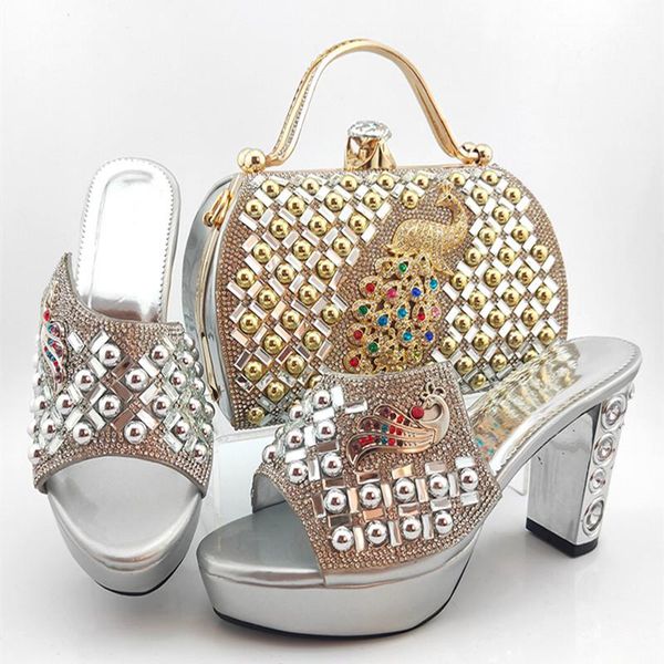 

dress shoes classics woman peep toe and bags set coming silver color pumps bag for wedding party on stock, Black