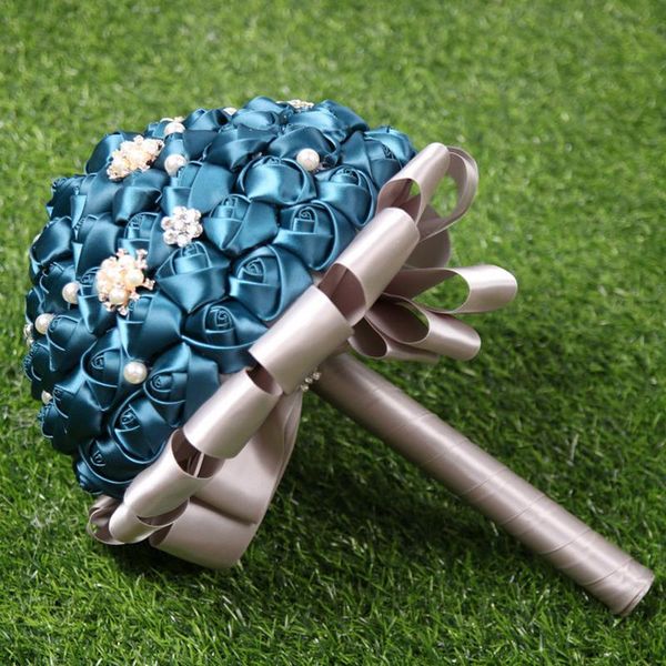 

selling white and grey crystal bridal wedding bouquets for decoration decorative flowers & wreaths