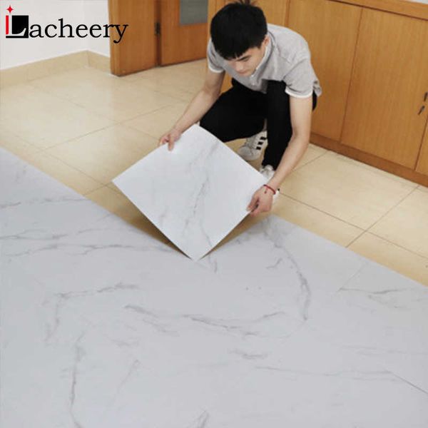 Moderne dicke selbstklebende Fliesen Bodenaufkleber Marmor Badezimmer Boden Tapeten PVC Schlafzimmer Möbel Wandaufkleber Raumdekor 210705