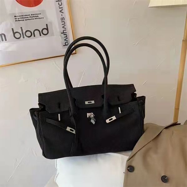 

designer tote luxury shoulder bags large capacity handbags underarm bag fashion canvas ladies purse individuality silver lock cool denim bag