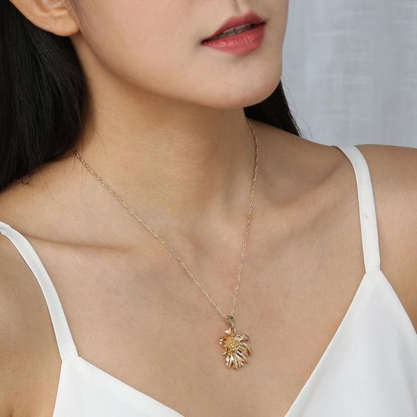 

pendant necklaces diy creative retro design metal chrysanthemum water wave chain necklace fashion female, Silver