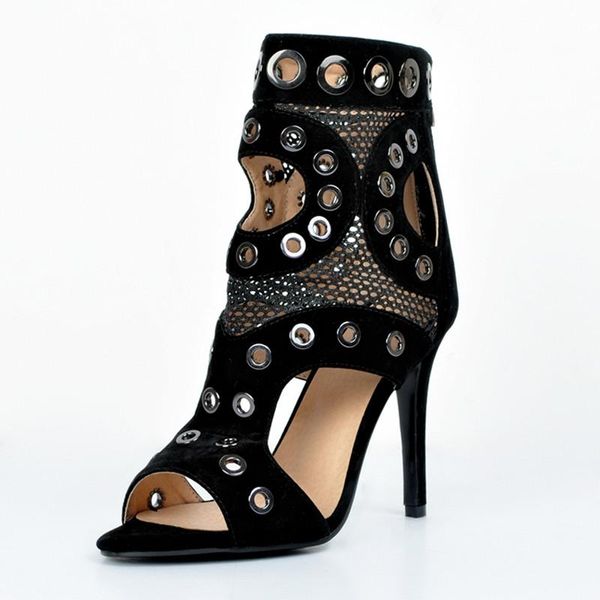 

the sandals are beautiful and elegant, Black