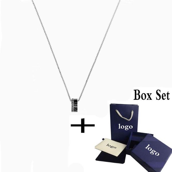 

chains swa 2021 stainless steel pendant clavicle chain fashionable modern simple style necklace ladies light luxury jewelry gift, Silver