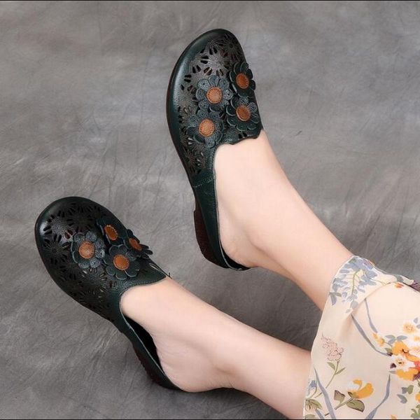 

slippers 2021 summer soft bottom vintage genuine leather shoes cover toes woman slip-on outdoor non-slip flat sandals, Black