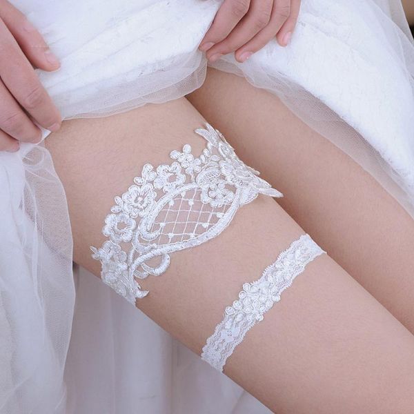 

party favor bridal wedding garter bridesmaid bride to be vintage belt leg ring lace princess style personalized gifts
