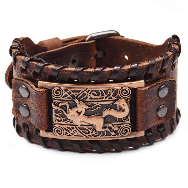 

fan jie pai cowhide metal exaggerated texture punk temperament leather ultra wide bracelet is popular, Golden;silver