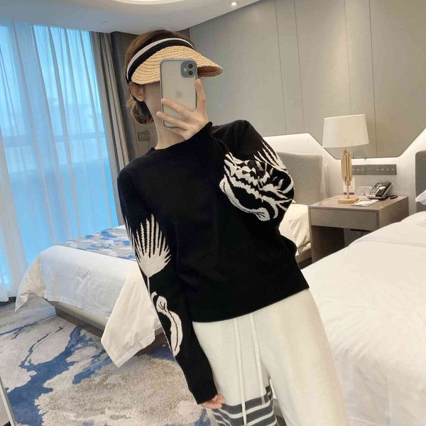 

5808 round neck wool sweater women's korean loose coat 5806a palm cardigan, White