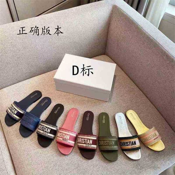 

2021 summer new d letter embroidered slippers thick heel sandals printed d family one line slippers women's beach zlh, Black