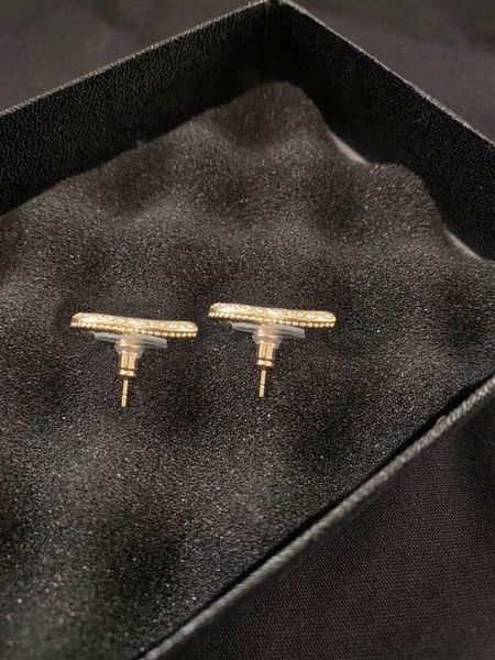 

fashion hoop pearl gold stud earrings aretes orecchini for women party wedding engagement lovers gift jewelry with box, White