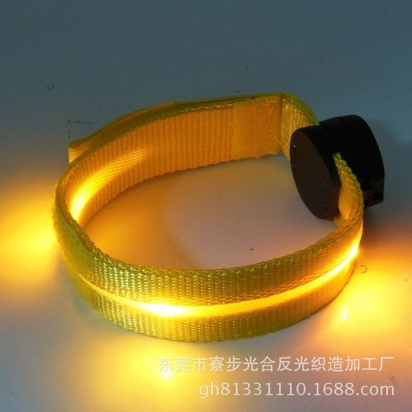 

outdoor sporting goods led arm with luminous bracelet round flap