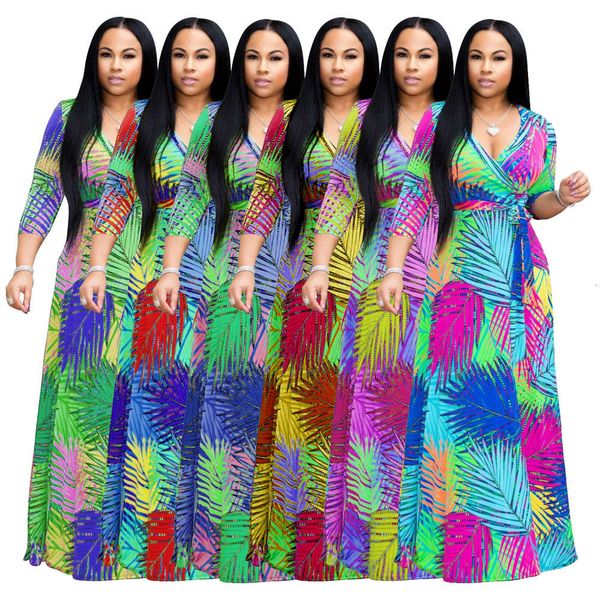 

star model 2021 new fashion digital print v-neck dress, Black;pink