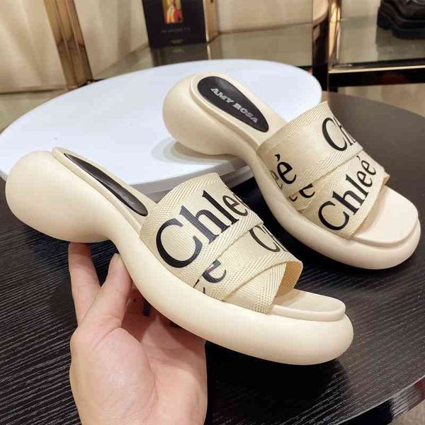 

women new summer 2021 beach shoes with elevated thick soled slippers, Black