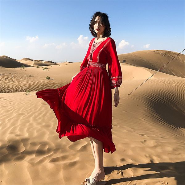 

dress autumn long sleeves woman vintage beach red holiday thin waist high desert female dress, Black;gray
