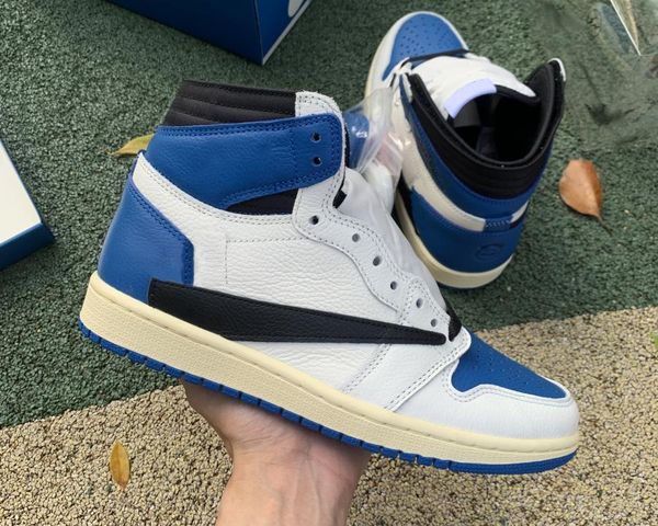 

plastic box version high og 1s basketball shoes ts x fragment mens jumpman 1 womens calf leather military blue luxurys designers sneakers wi, Black