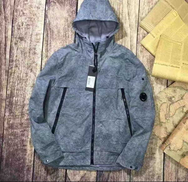 

2021 c.p expensive men's jackets hooded glasses jacket good, Black;brown