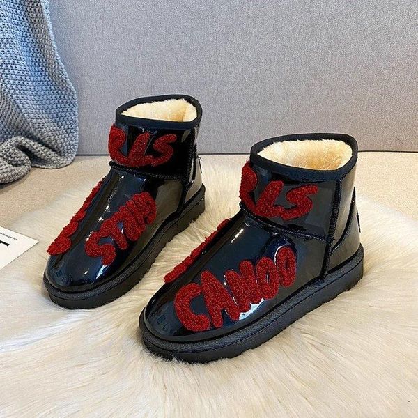 

boots 2021, Black