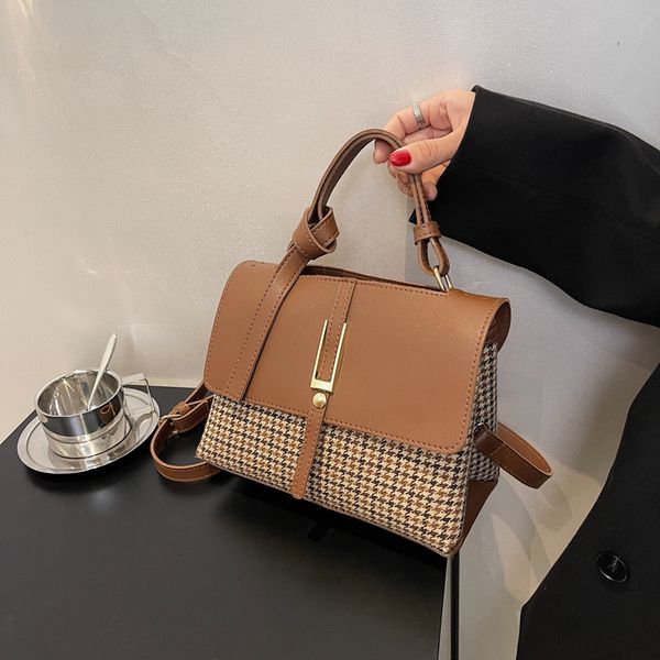 

net red bag women's 2021 fashion autumn foreign style versatile one shoulder thousand bird lattice messenger