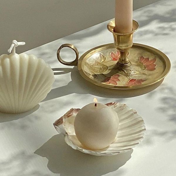 

candle holders ins ball candles,shell candlestick,po props,nordic home furnishings,banquet candles,modern simple solid color creative
