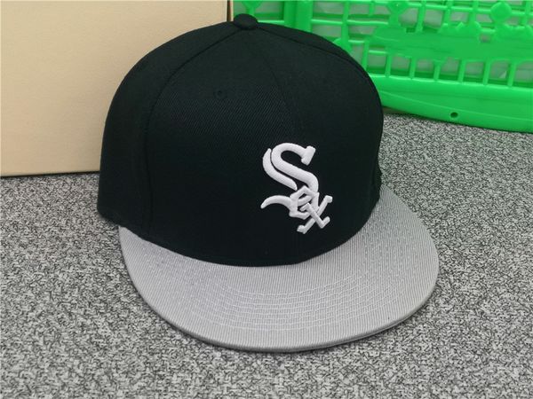 

ready stock hs 2021 chicago sombreros hombre bonita letra gorras de bÃ©isbol adulto pico plana gorra ajustada hip hop hombres mujeres complet, Blue;gray