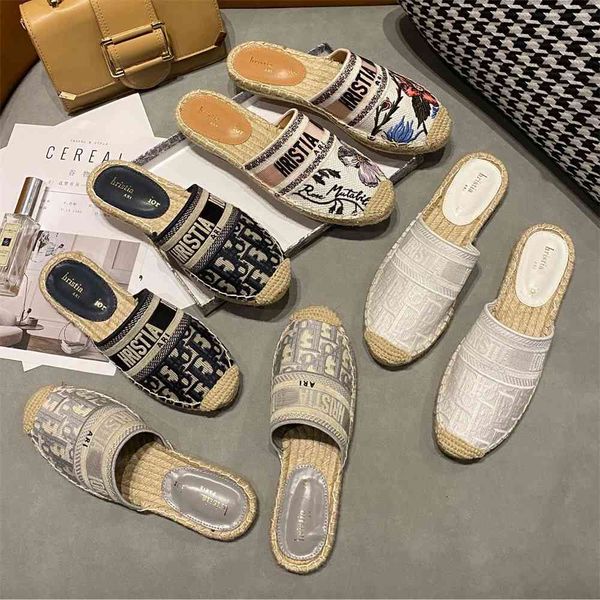 

80% off outlet store family embroidered fisherman's half slippers for lzke, Black