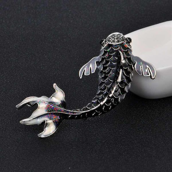 

pins, brooches ladies vivid big black carp brooch metal rhinestone fish animal pin mother's gift, Gray