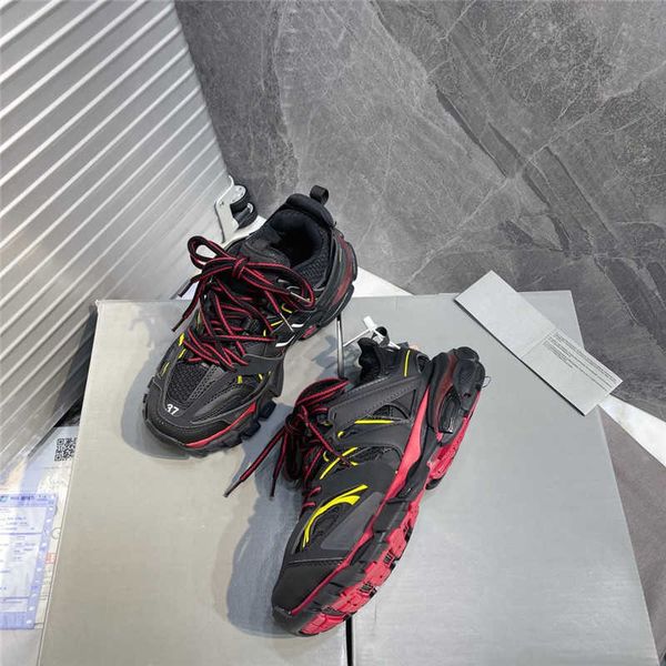 

2022 luxury designer track glow dress shoes tess.s.gomma truck trainer sneaker lace up black red trainers shoe sneakers with box