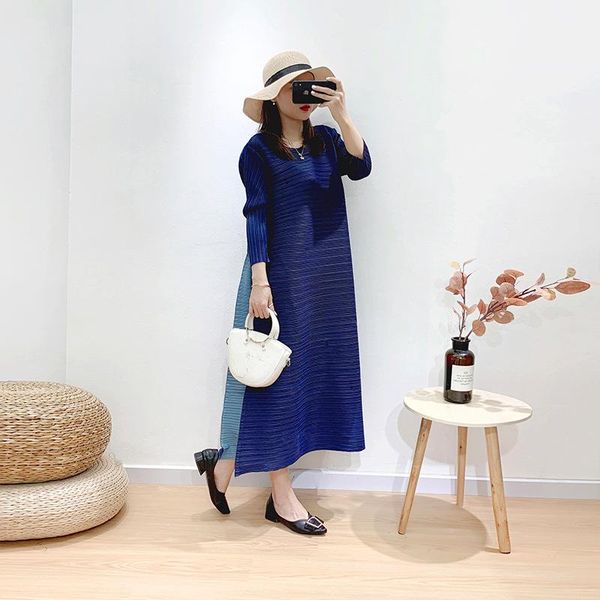 

casual dresses miyake pleats organ dress women's summer french o-neck temperament large size long, Black;gray