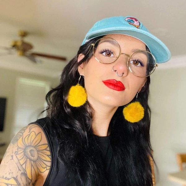 

sunglasses fashion metal frame retro flat mirror women and men oversized anti-ultraviolet glasses luxury personalized trend eyeglasses, White;black