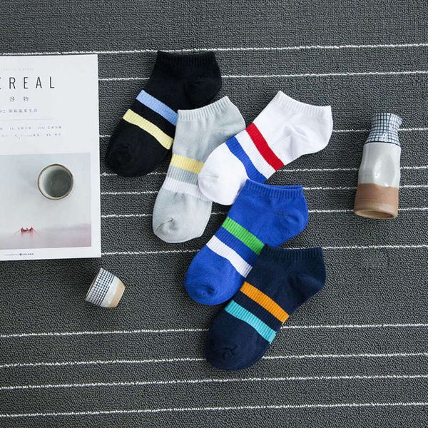 

two bar cotton boat sweat absorbent men's low corset invisible socks, Black