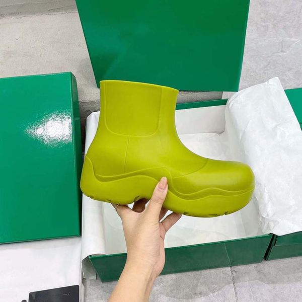 

women designer boots martin desert kiwi green jelly booties western boot er real leather coarse non-slip winter shoes rainboots 01, Black