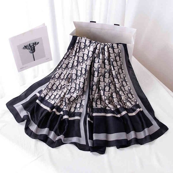 

the new design live broadcast the new korean version of tibetan green d letter simulation silk scarf in autumn and female sunscreen, Blue;gray