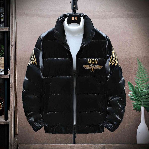 

social guys self-cultivation, bright face, down trend, young people are handsome, wear cotton padded cloth outside,, Black