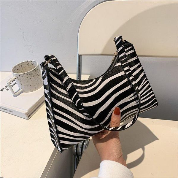 

evening bags fashion animal pattern handbag women casual pu leather shoulder underarm purse female portable travel street totes bag