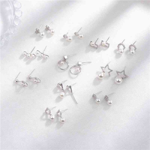 

there are many kinds of s925 silver pearl earrings in the night market, Black