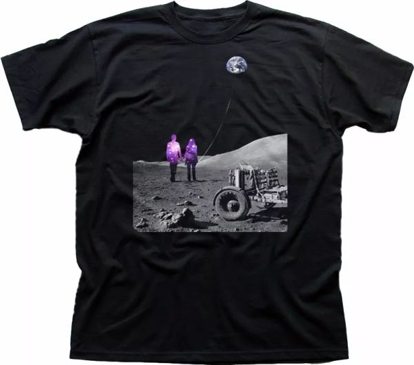 

spaceman on the moon space walking the earth nasa black t-shirt fn9332, White;black