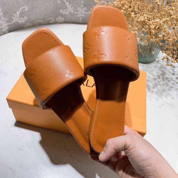 

70% off wholesale flip-flops luxury ladies fashion slippers letter print fur new summer casual sandals leather size 34-40, Black