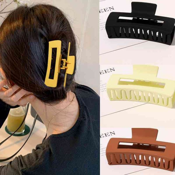 

elegant women with large crab claws acrylic rectangle resin leopard acetate printing geometric hair accessories hairpins, Golden;silver