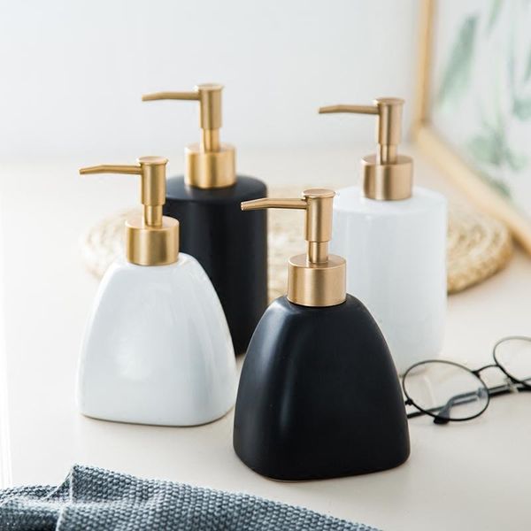 

liquid soap dispenser soliid matte black white press bottle fashion bathroom accessary beauty hand