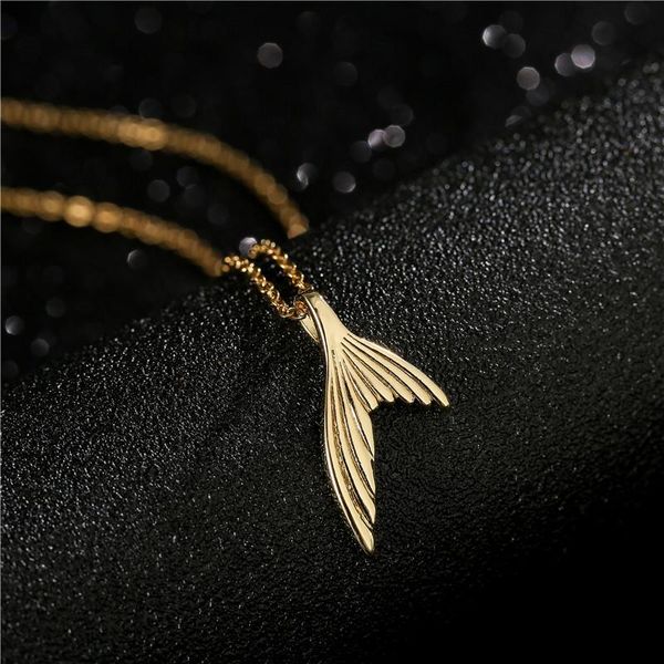 

unique design gold color fish tail pendant necklace for women men delicate party jewelry sweater chain winter accessories necklaces, Silver