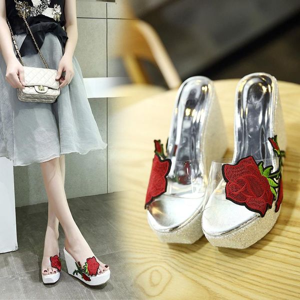 

slippers 2021 women wedge slides fashion foreign trade embroidery flower platform women's sandals 11cm, Black