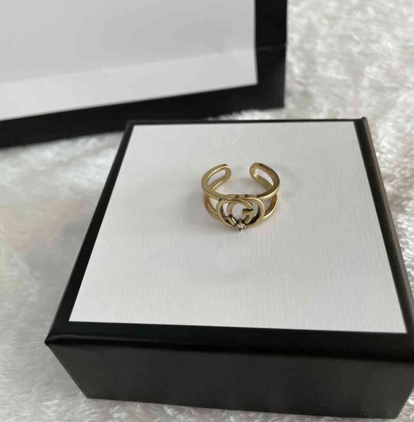 

double hollowed out couple skull hand ring for men and women, Silver