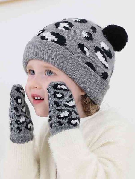 

baby leopard print beanie & gloves she, Yellow