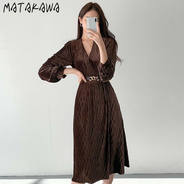 

matakawa korean chic retro v-neck vestido feminino cross high waist femme robe mid-length water ripple woman dress with belt 210513, Black;gray