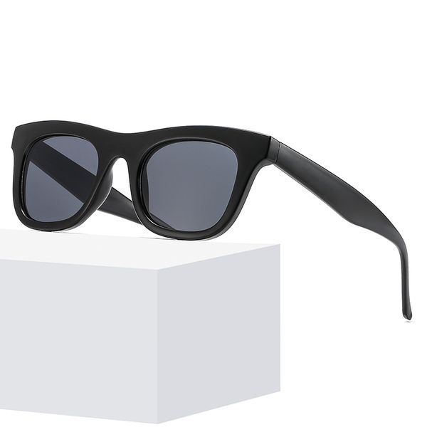 

2021 fashion classic vintage sunglasses retro sun glasses eyewear accessories full frame ocean lens uv protection outdoor sport goggles z355, White;black
