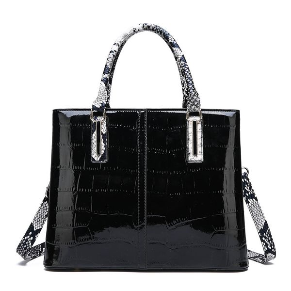 

2021 big snake new alligator pattern fashion women's handbag