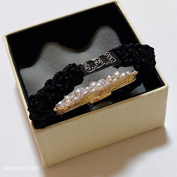 

new items classic fashion metal with pearl fashion mark c hair tie with stamp luxury head rope designer hair accessries for vip gift, Pink