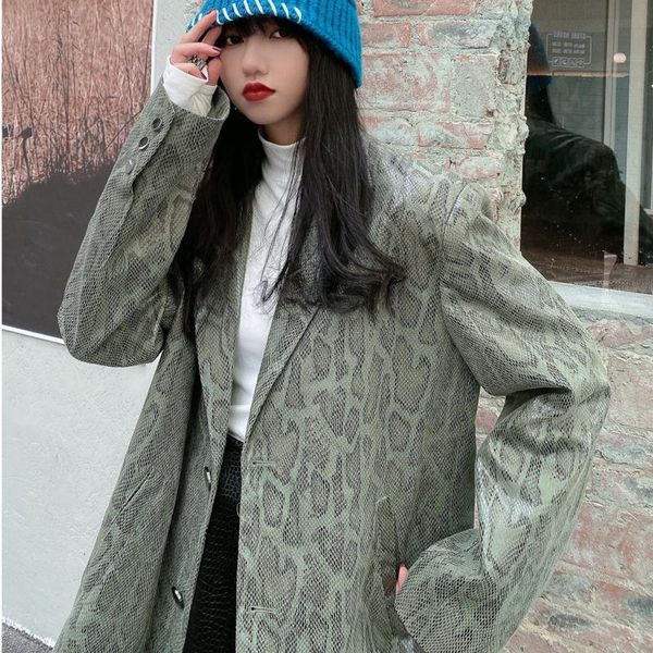 

[ewq] 2021 spring female vintage notched collar long-sleeved single breasted green snake pattern striped blazer coat 8y811 women's suit, White;black