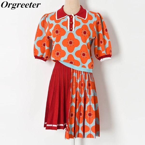 

arrival flower jacquard knitted 2 piece set women lapel color contrast sweater and irregular pleated mini skirt suits 210525, White