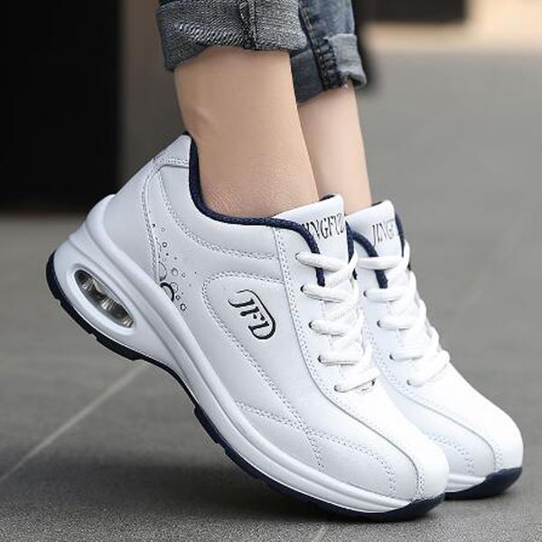 

new high qualit artificial leather black and white cushion soft women's non-slip shoes